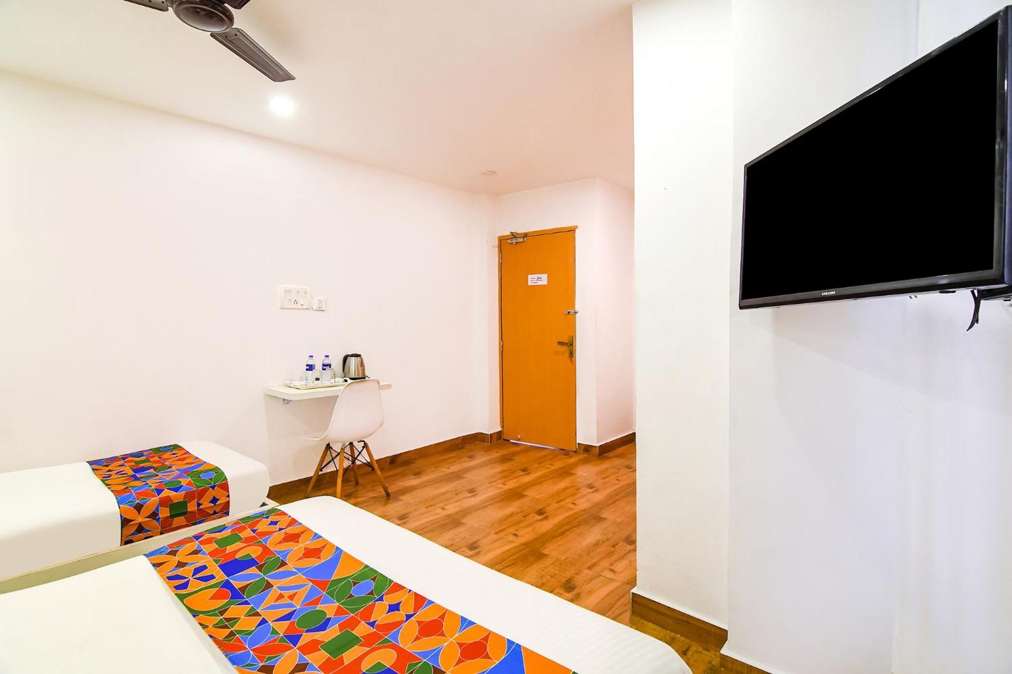 Fabhotel Globe Express - Nr Ruby Hospital Kolkata Exterior photo